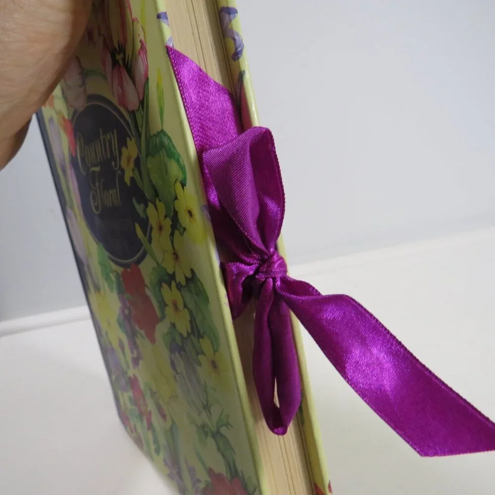 Victorian Vintage Style Photo Album: Country Floral